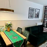 Panorama Karkonoszy - Komfort Uzdrowisko Z Widokiem Na Sniezke I Aquapark كارباش